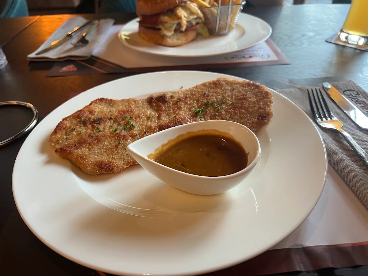 Schnitzel Met Peper Saus