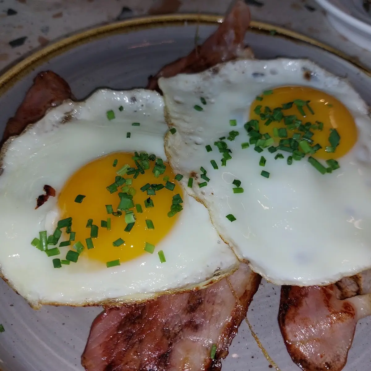 Spiegeleier Mit Speck