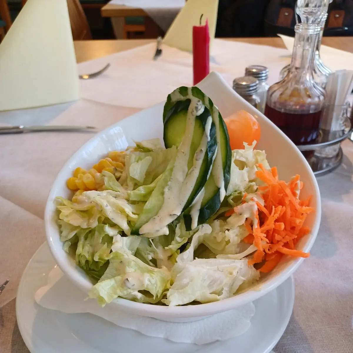 Kleiner Gemischter Salat