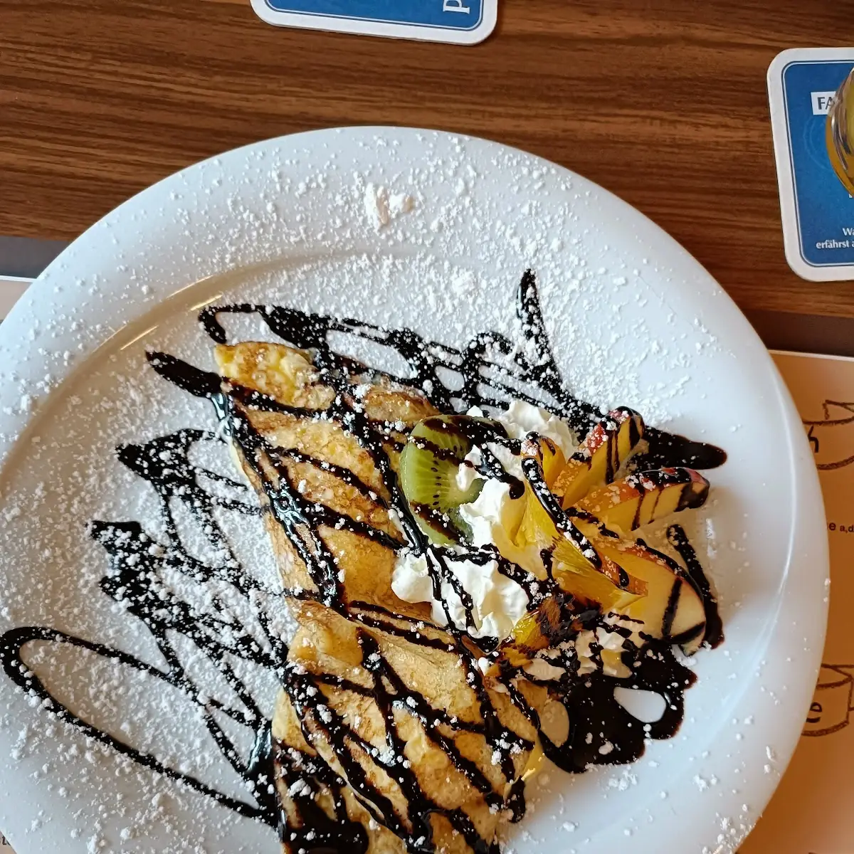 Palatschinken Mit Eis