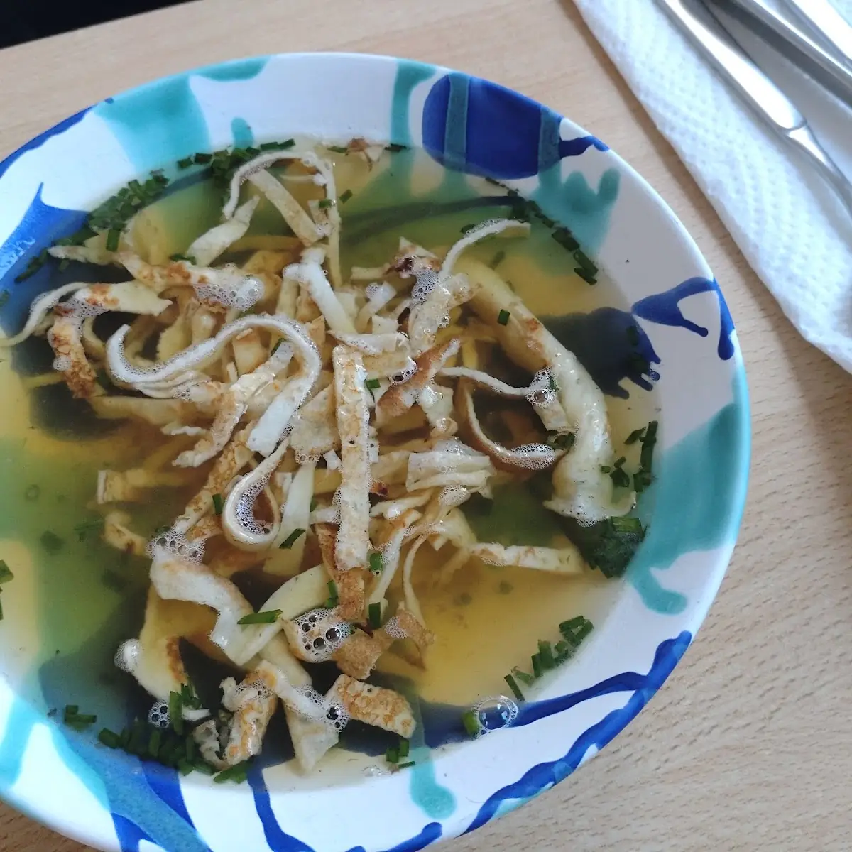 Rindsuppe Mit Fritatten