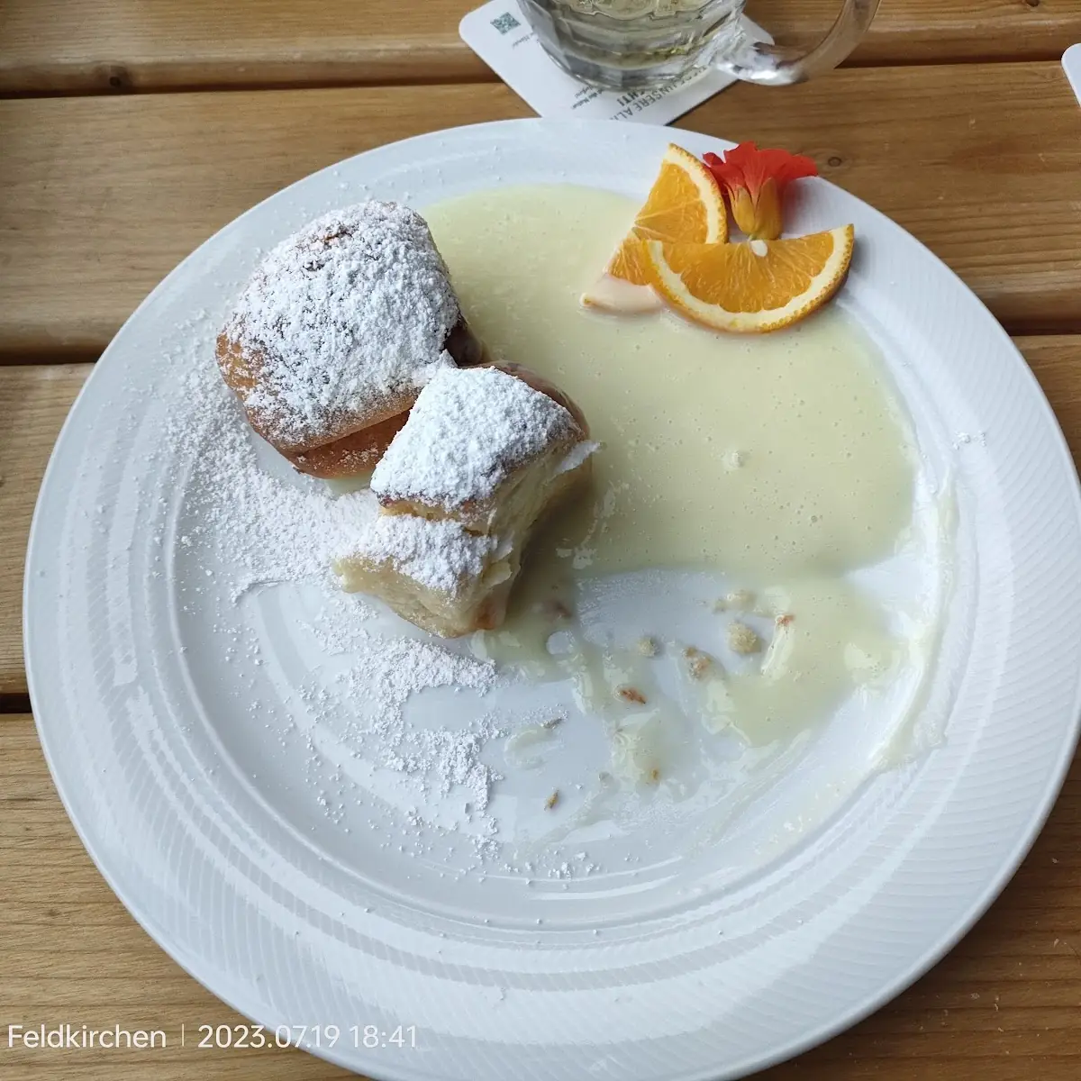 Puchteln Mit Vanilesosse