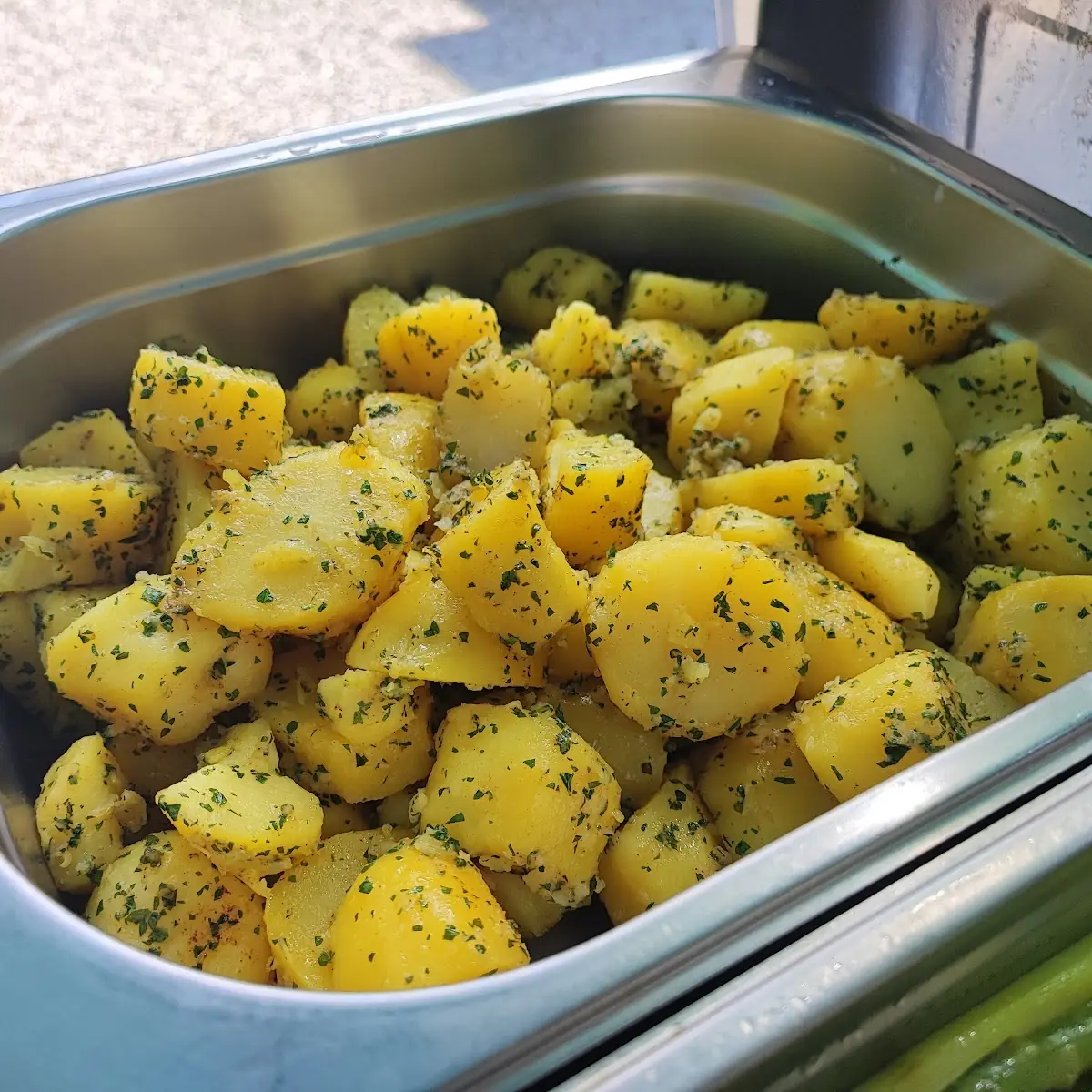 Rahmerdäpfel M Grünen Salat