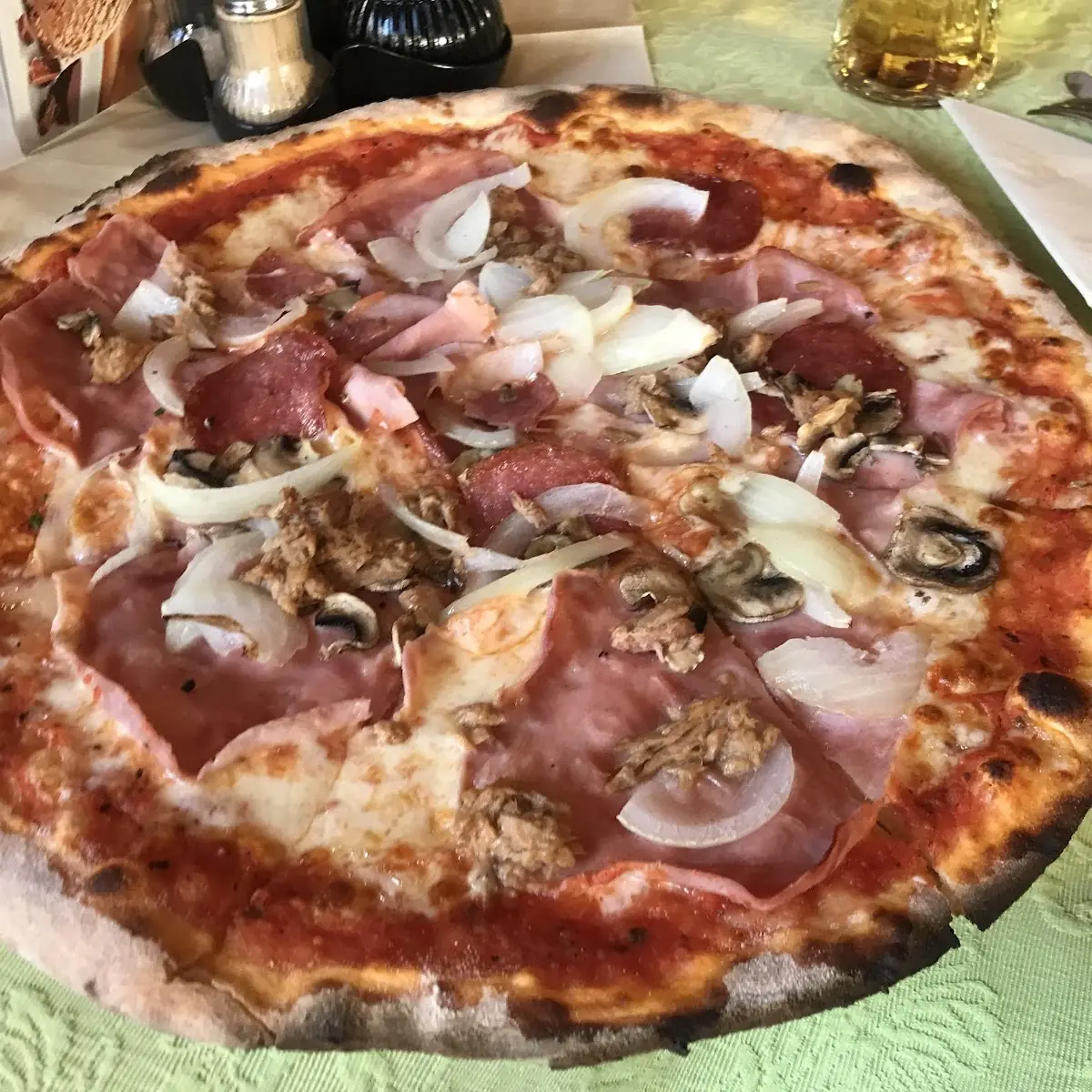 Pizza Quattro Stagioni Und Pizza Spencer