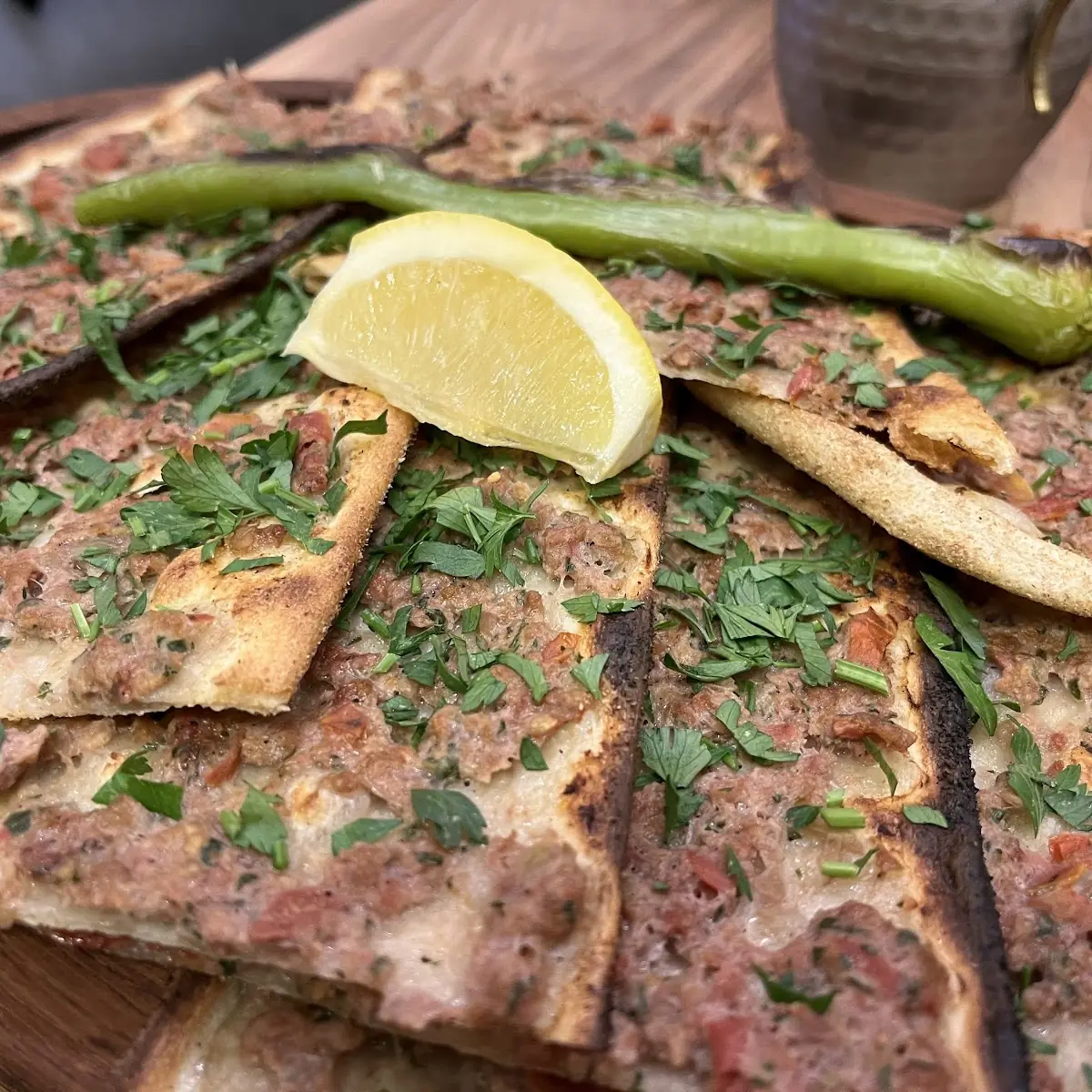 Bıçak Arası Dana Kusbasi