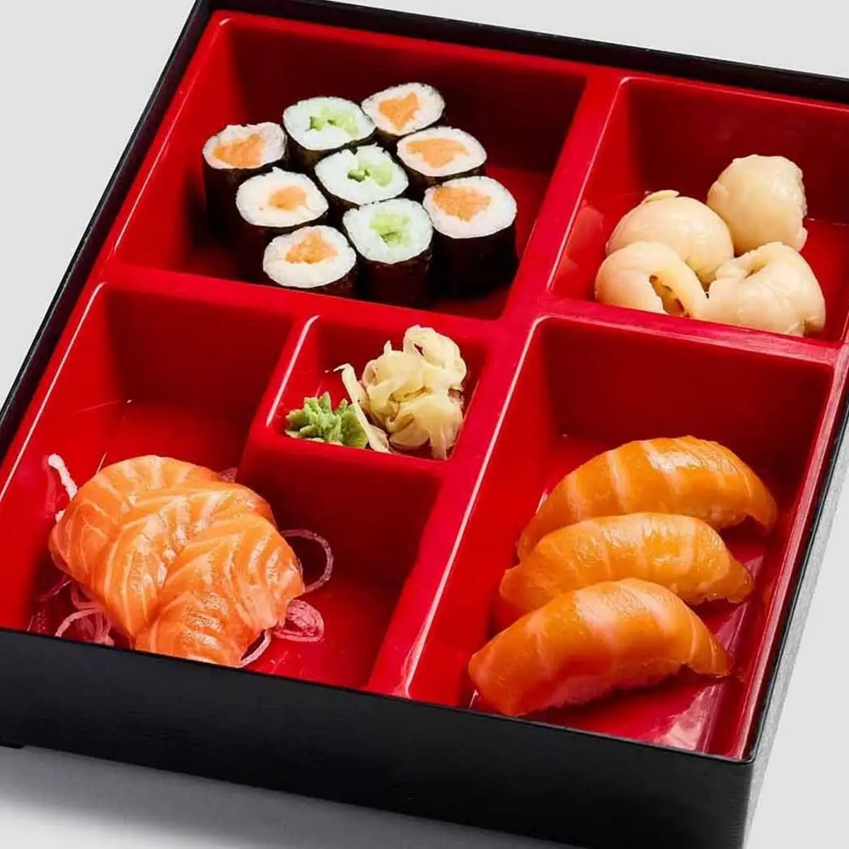 Sashimi & Sushi Bento