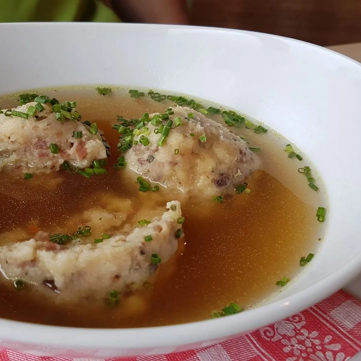 Kaspressknödelsuppe