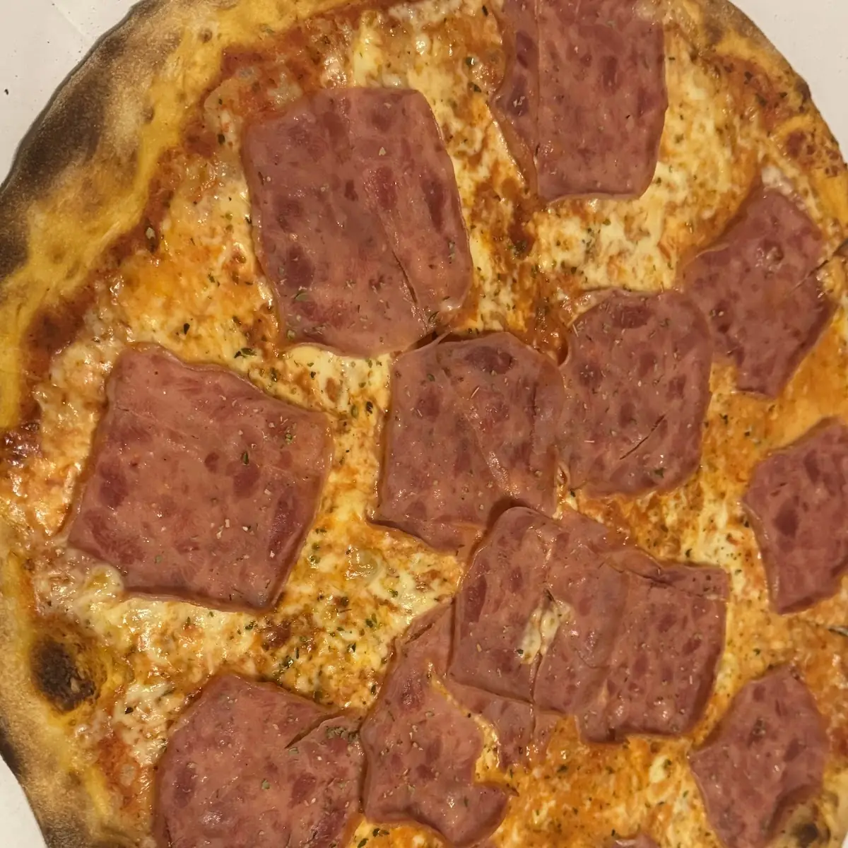 Pizza Knoblauchwurst Spezial