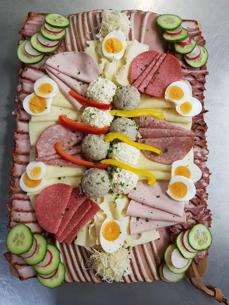 Wurst- Und Käseplatte