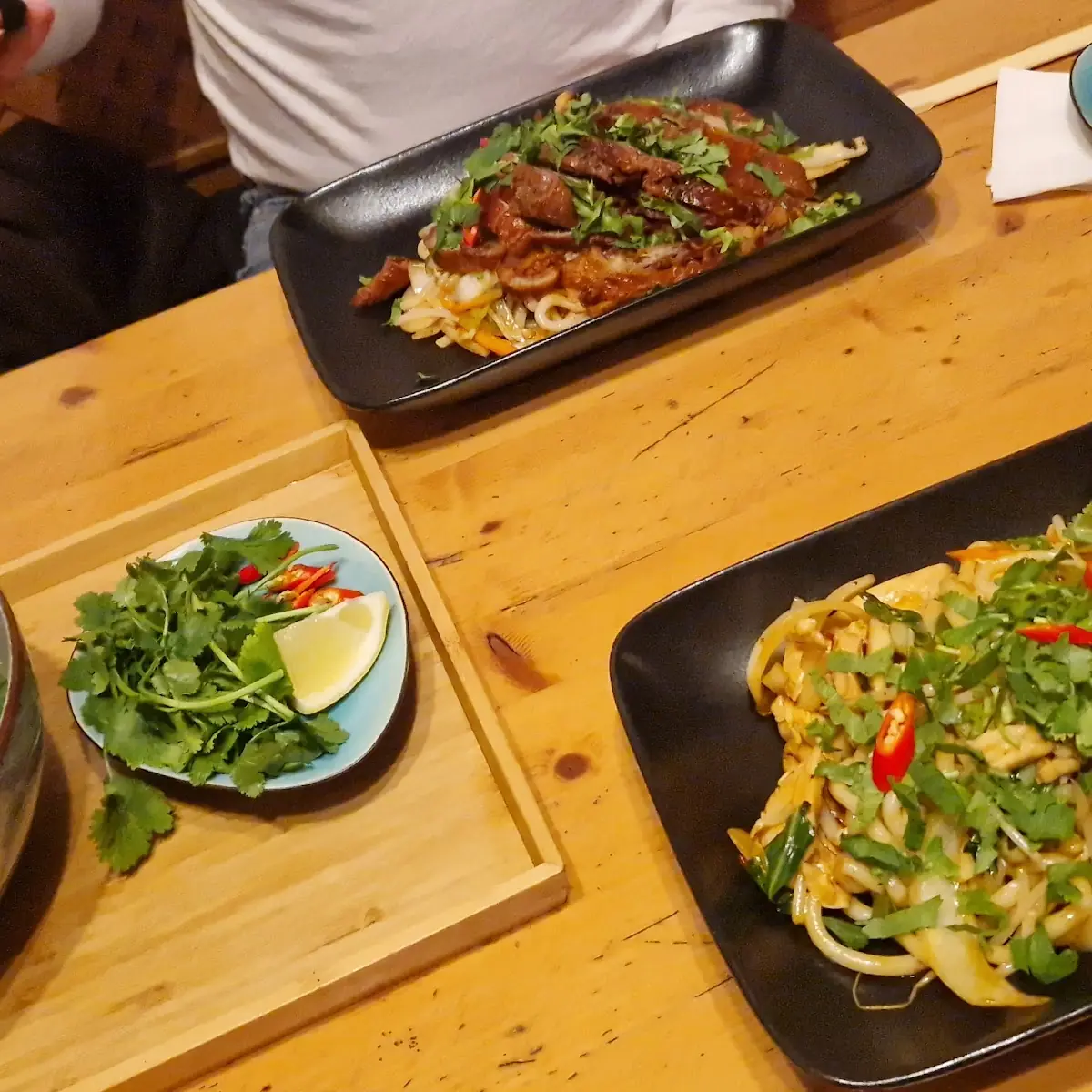 Gebratene Udong Mit Huhn