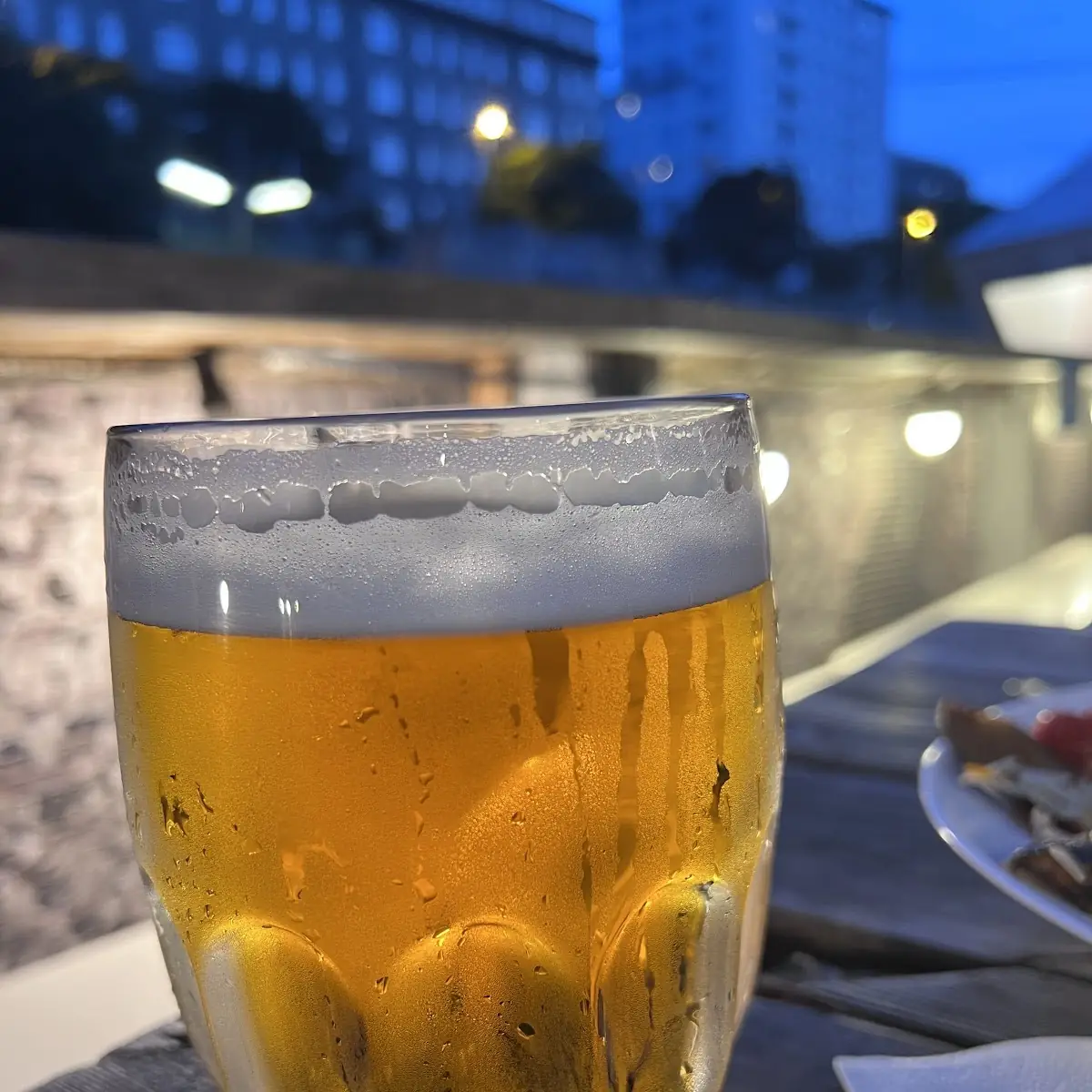 Cerveza Local