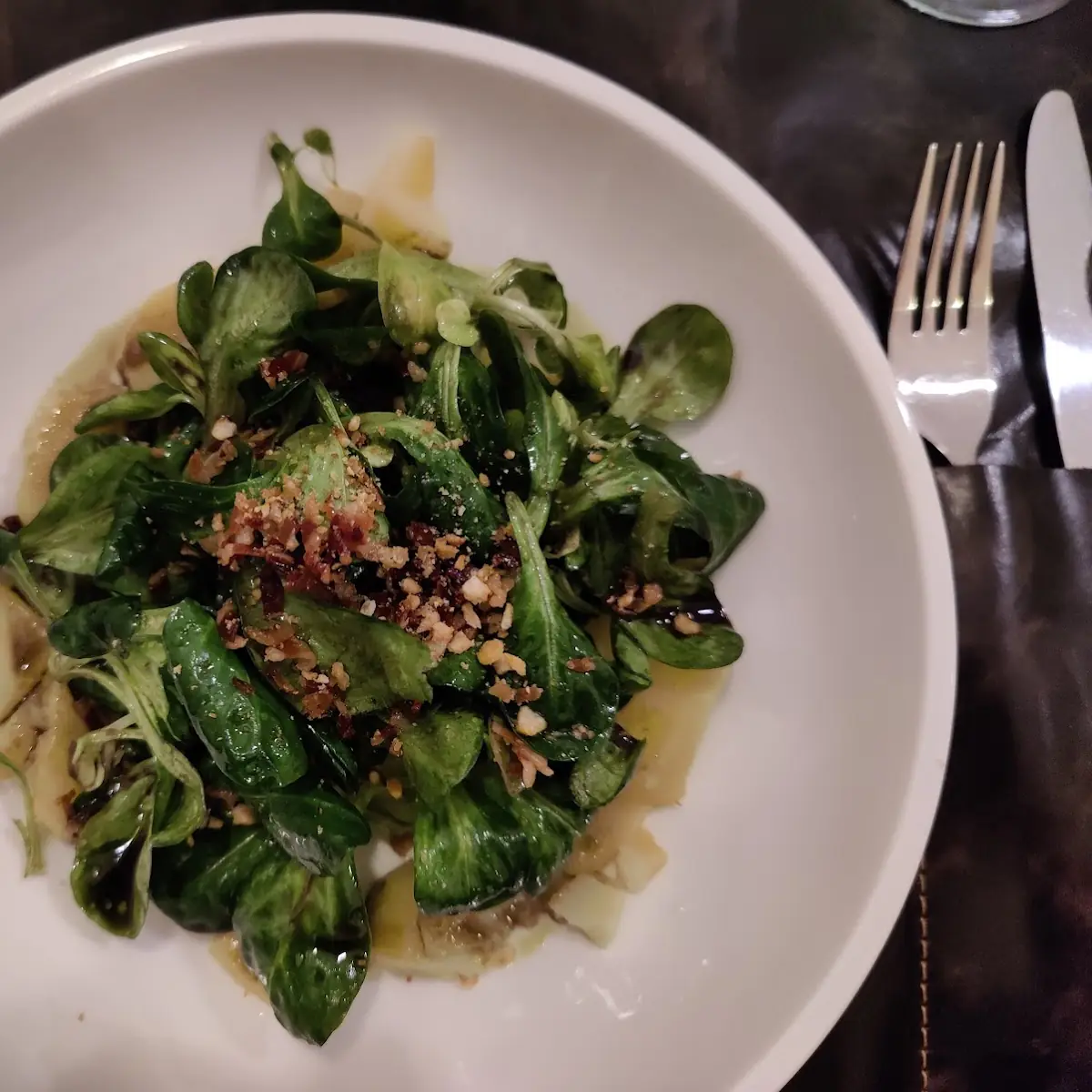 Lauwarmer Vogerl-erdäpfelsalat M Speck
