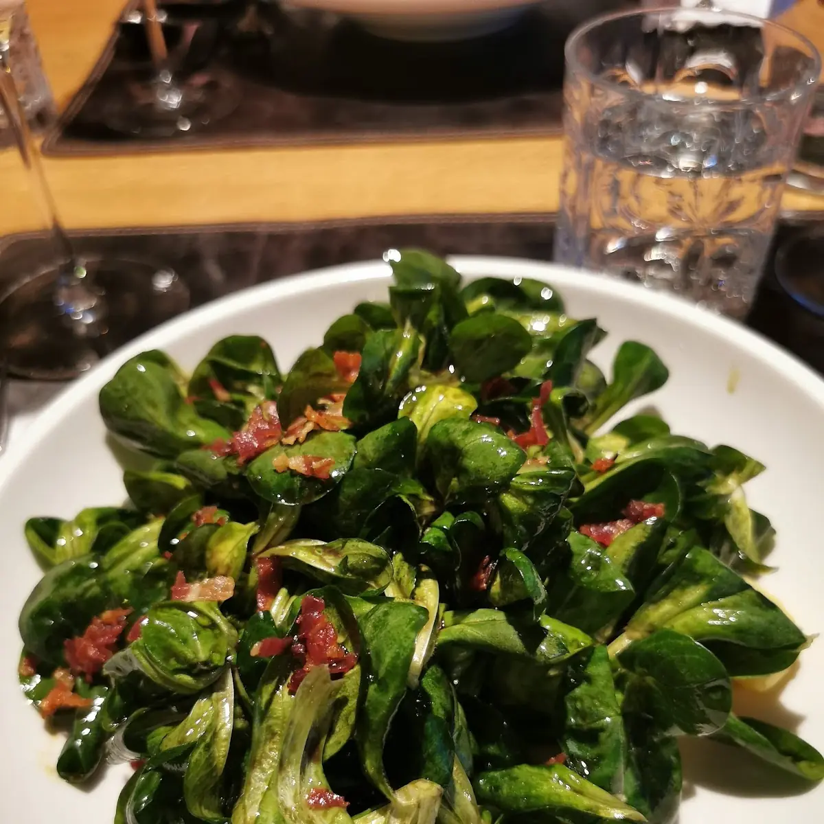 Vogerlsalat Mit Speck