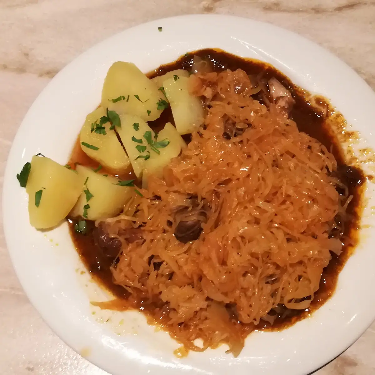 Goulasch Con Patate E Crauti