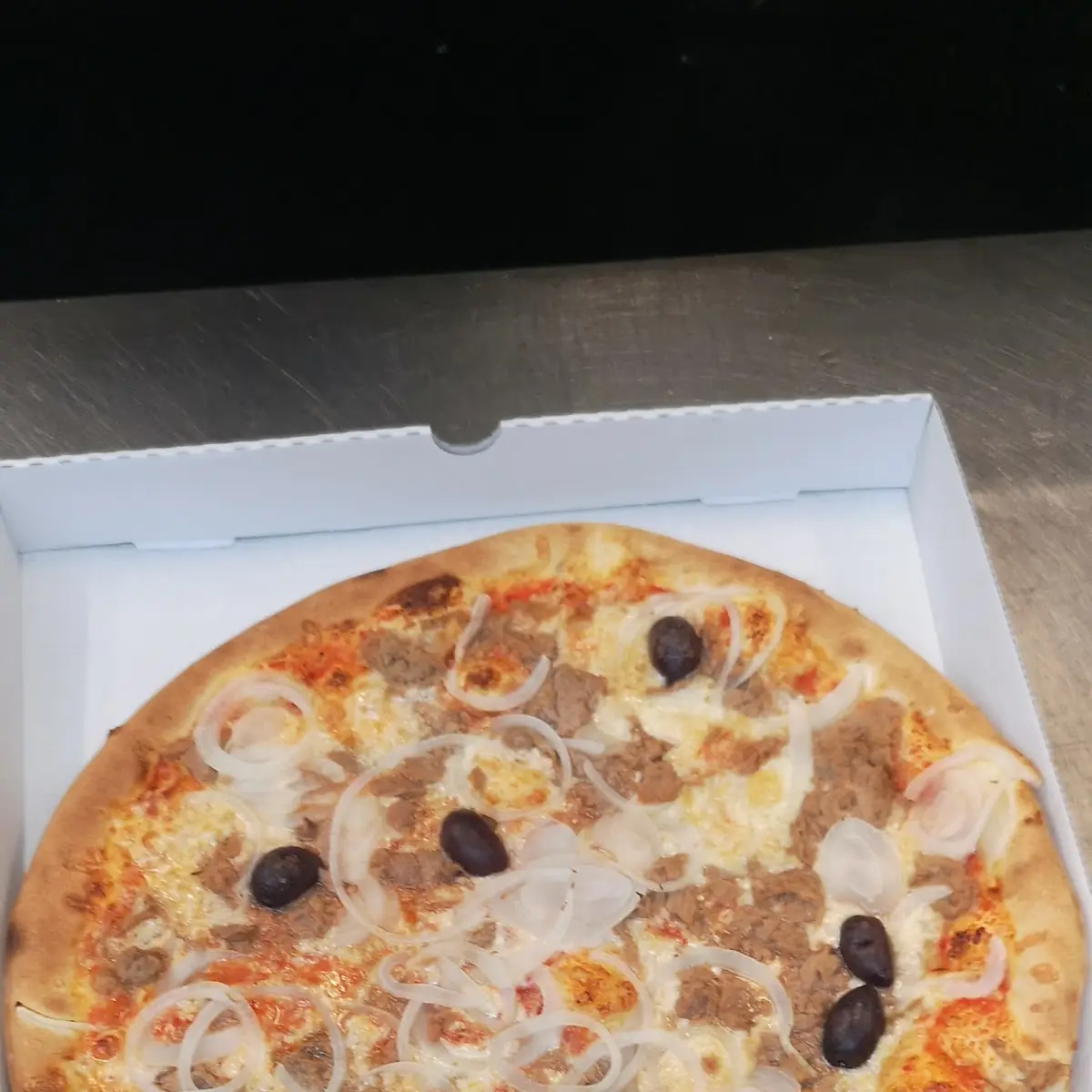 Pizza Tonno