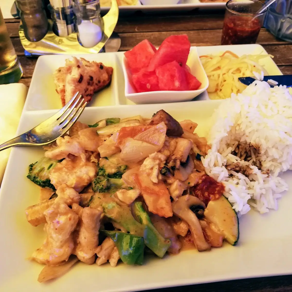 Hühnerfleisch Mit Curry