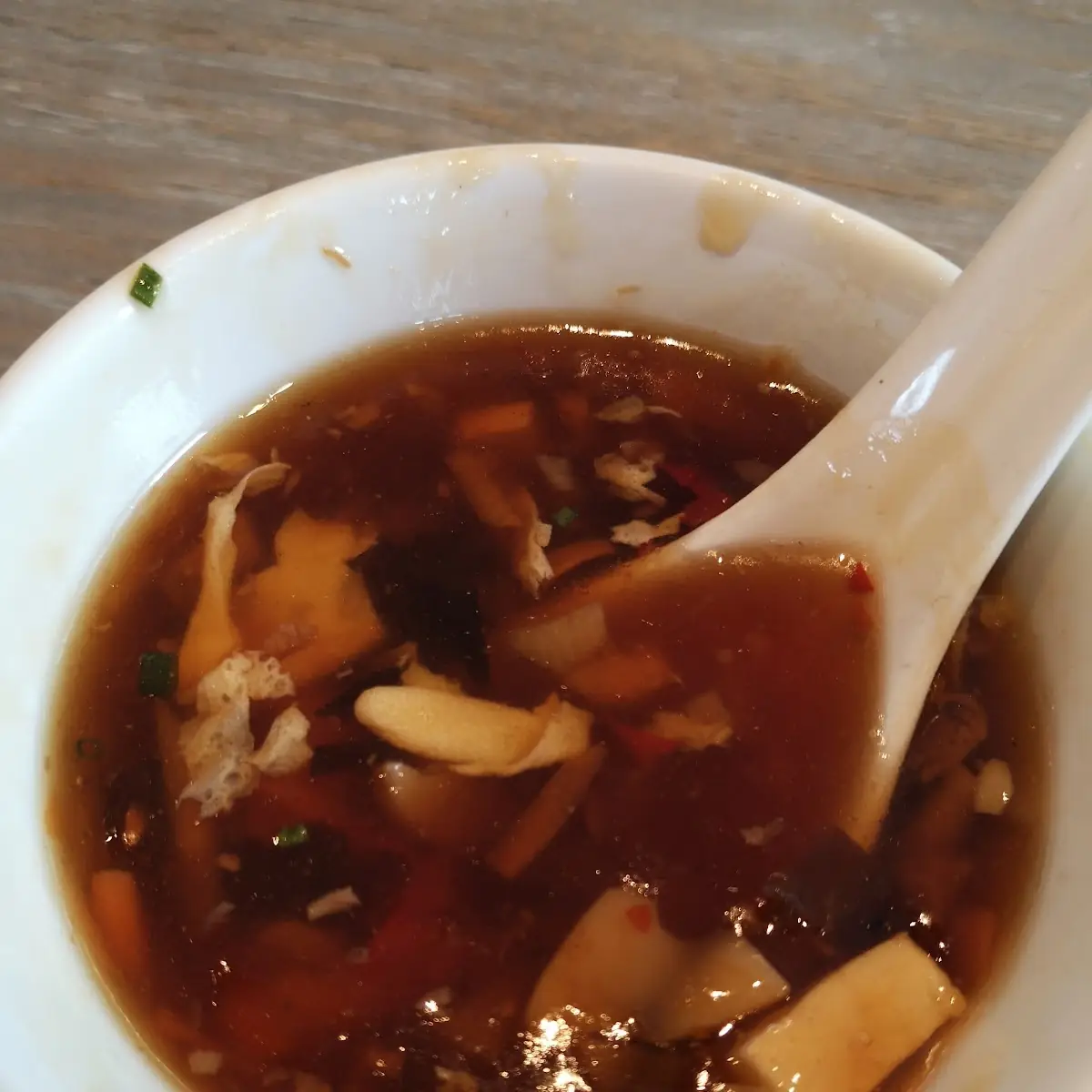 Pikante Süß-saure Suppe