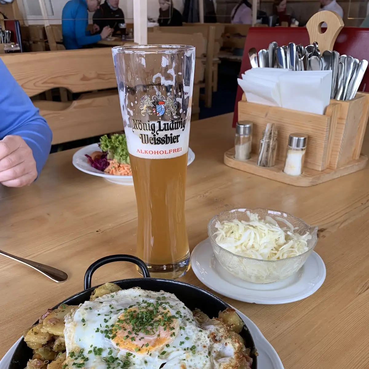 Geröstel Mit Spiegelei