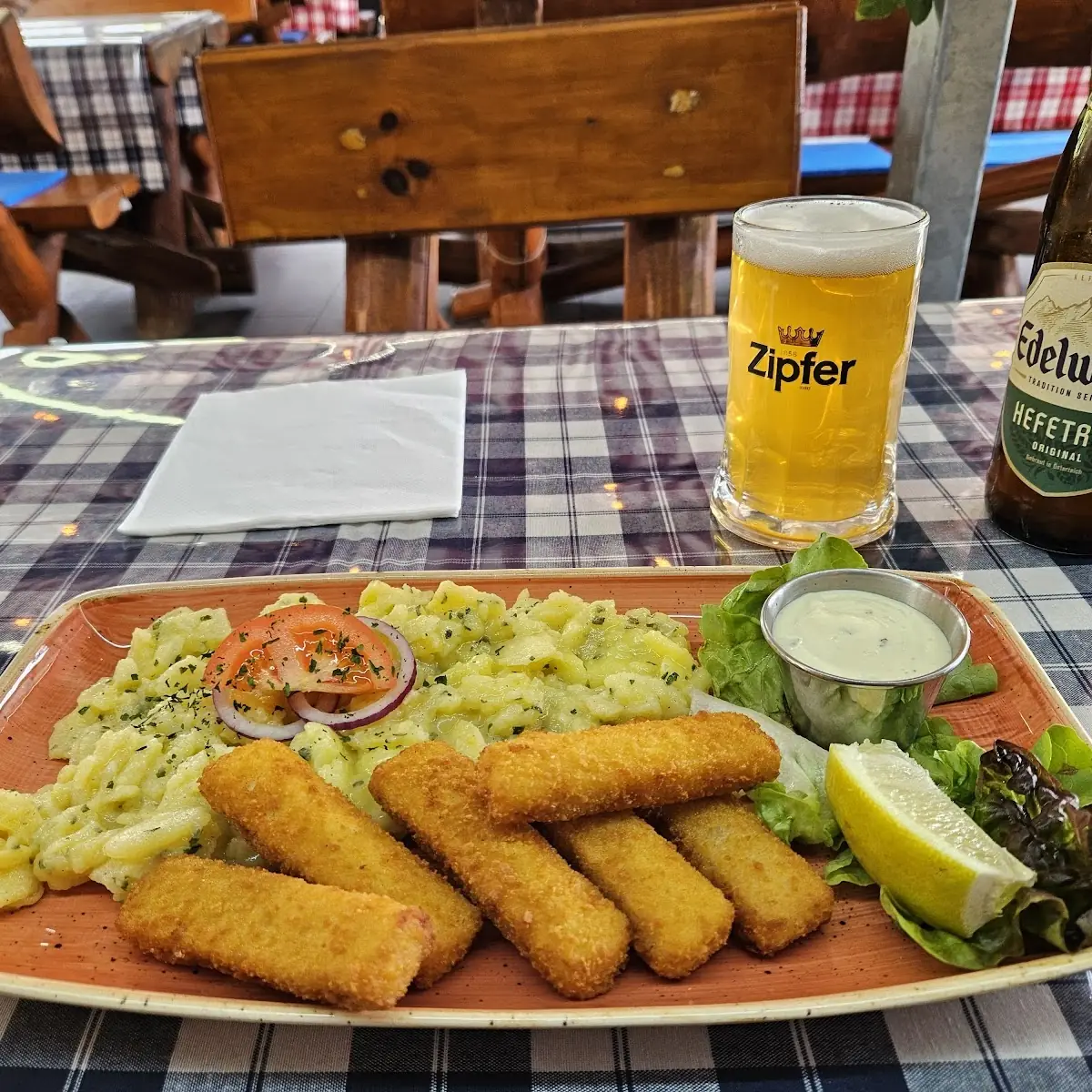 Fischstäbchen Mit Kartoffelsalat