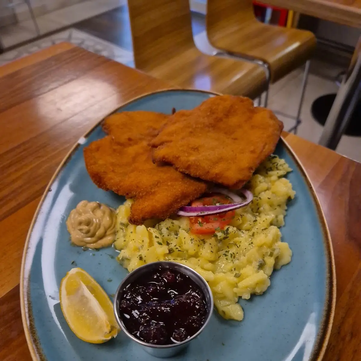 Wiener Schnitzel Mit Kartoffelsalat