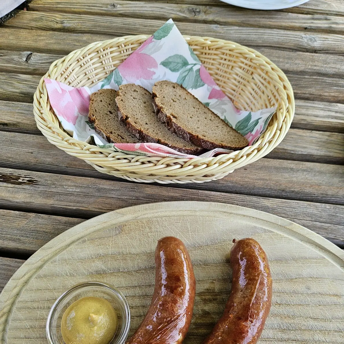 Lamm Käsekrainer