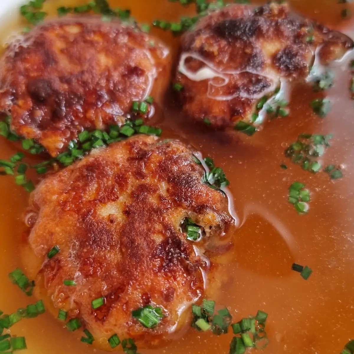 Kaspressknödelsuppe
