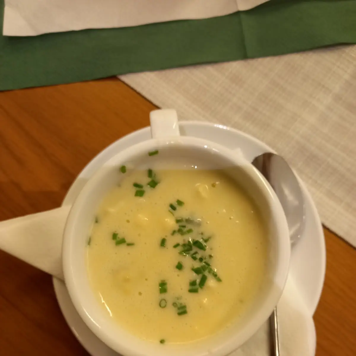Karfiolcremesuppe, Dorfwirtshaus Sallingstadt