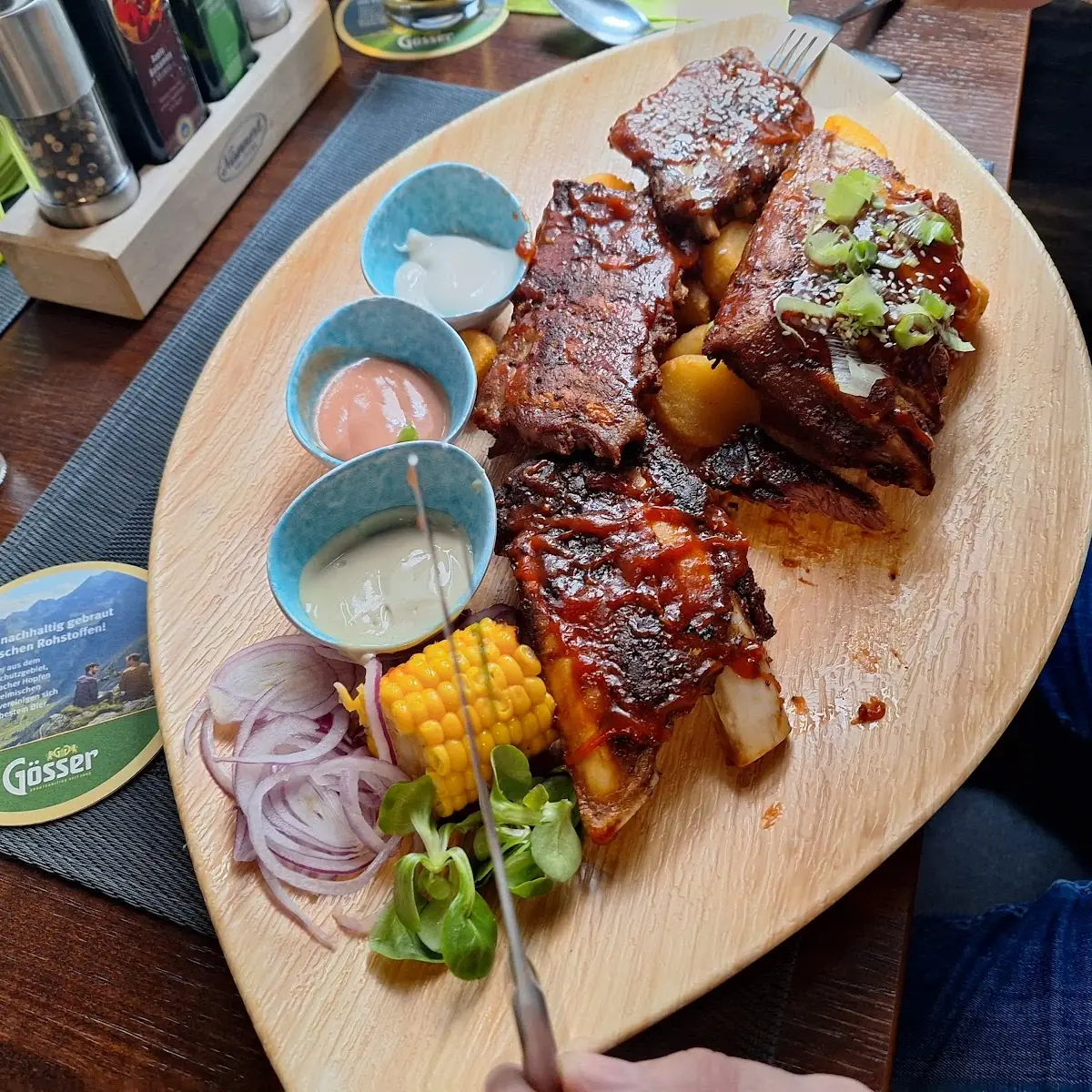 Spare Ribs Mit Braterdäpfel
