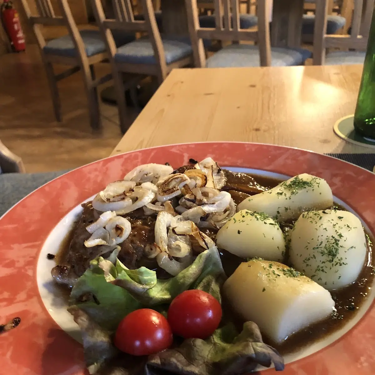 Zwiebelrostbraten