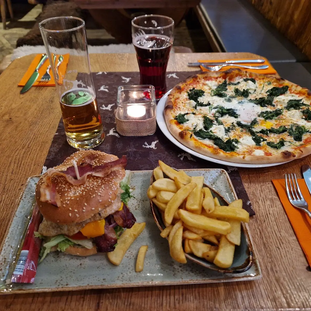 Schindeldorfburger Und Pizza Spinaci