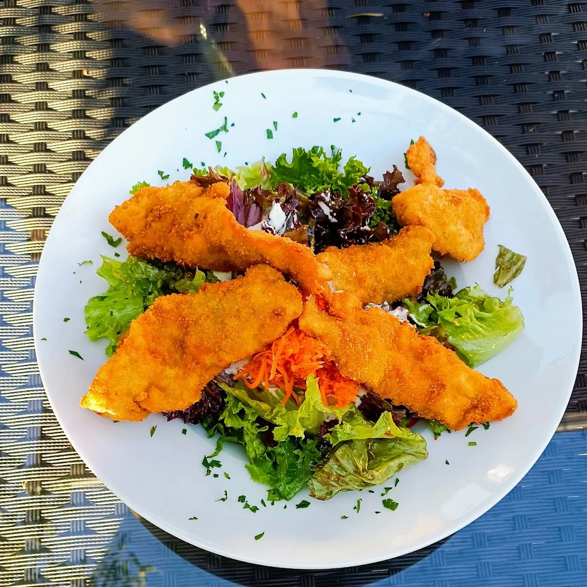 Putenstreifen Auf Salat