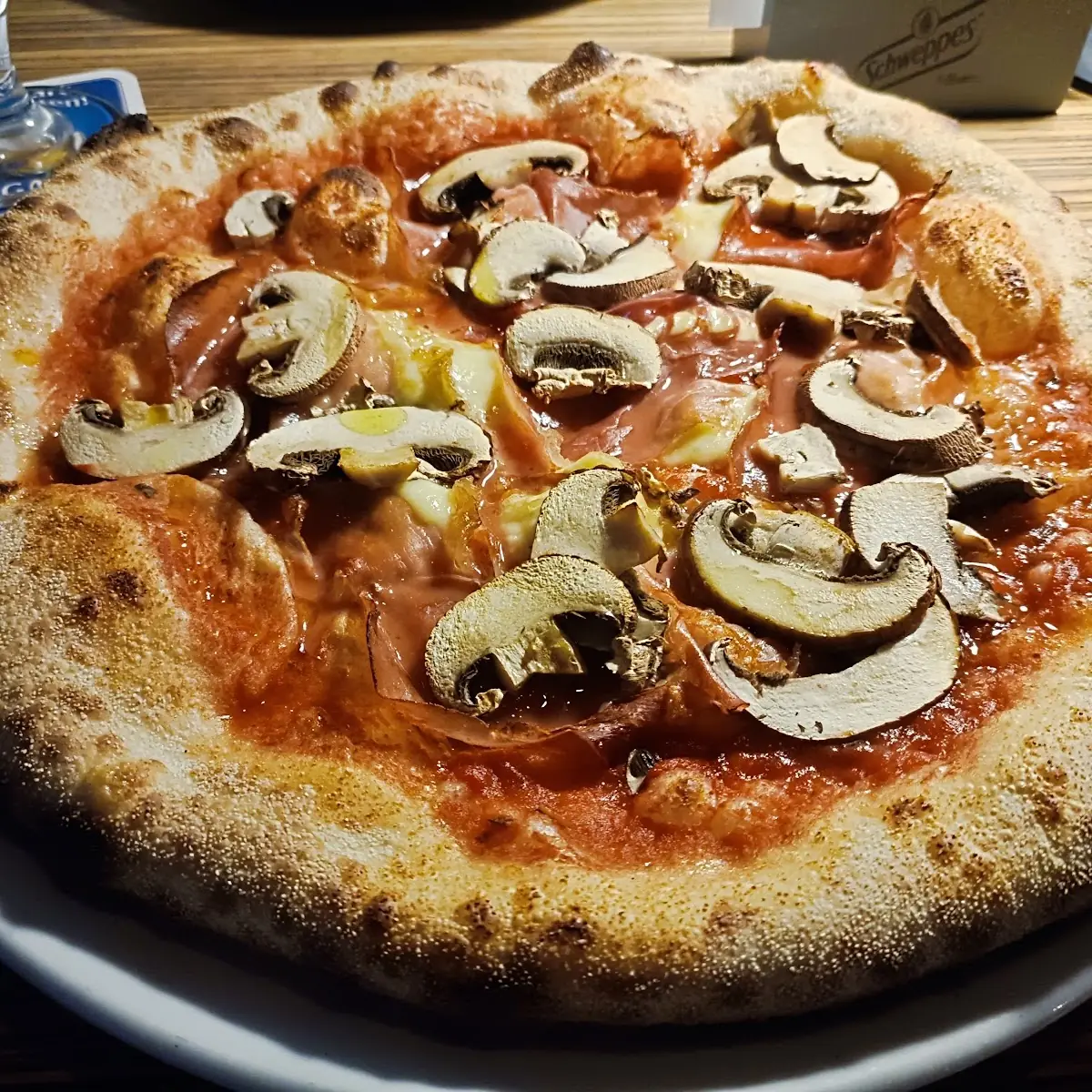 Pizza Schinken Champignons