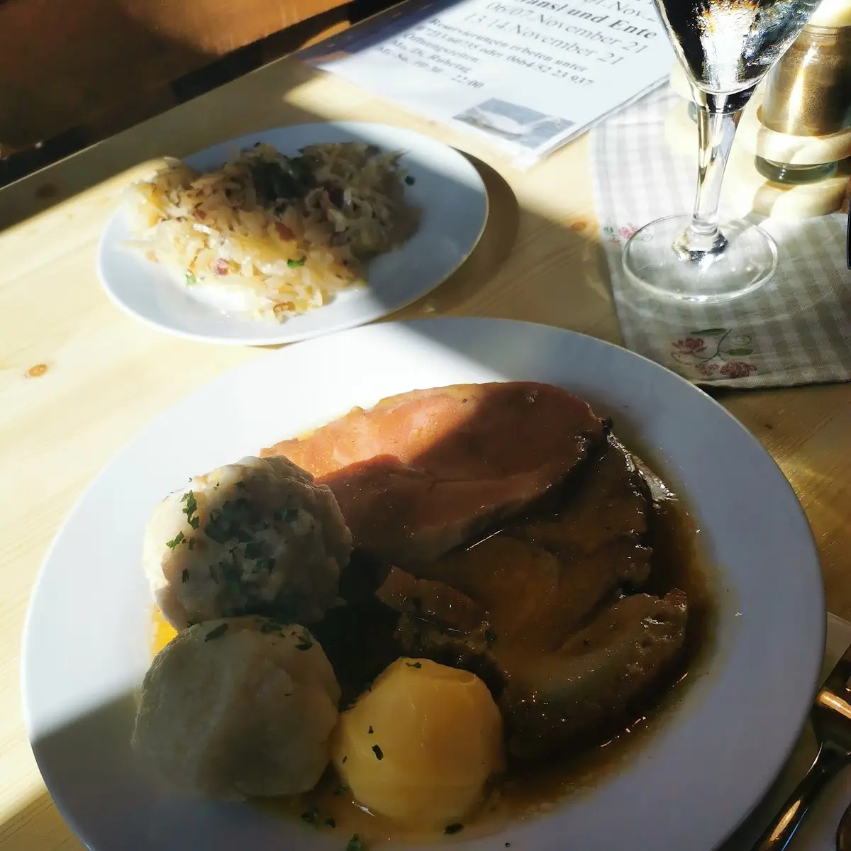 Sur- Und Schweinebraten