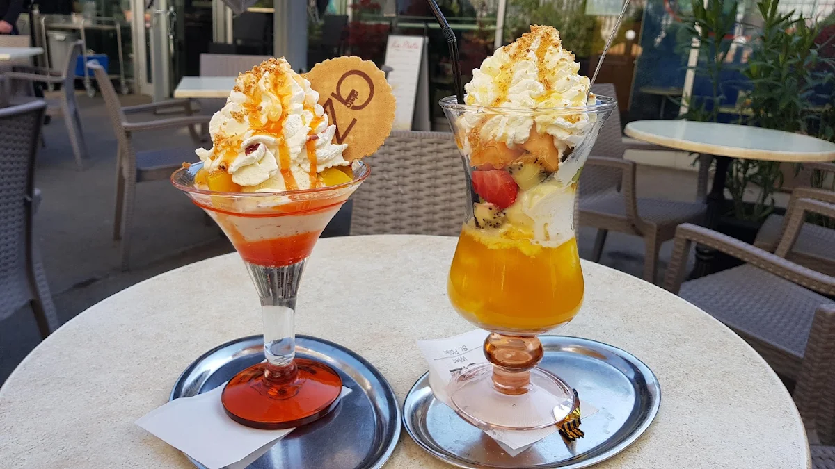 Aperol Spritz & Alkoholfreier Pina Colada