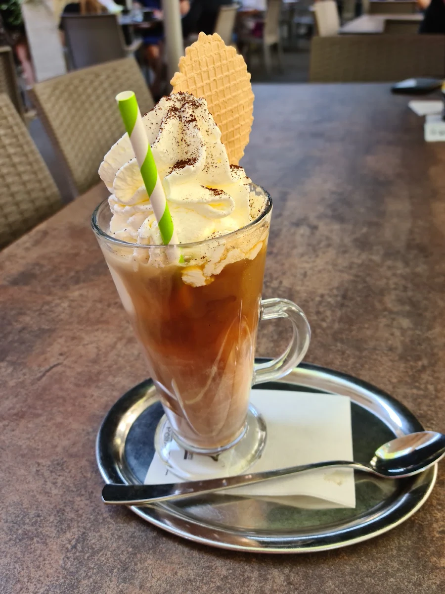 Eiskaffee Groß