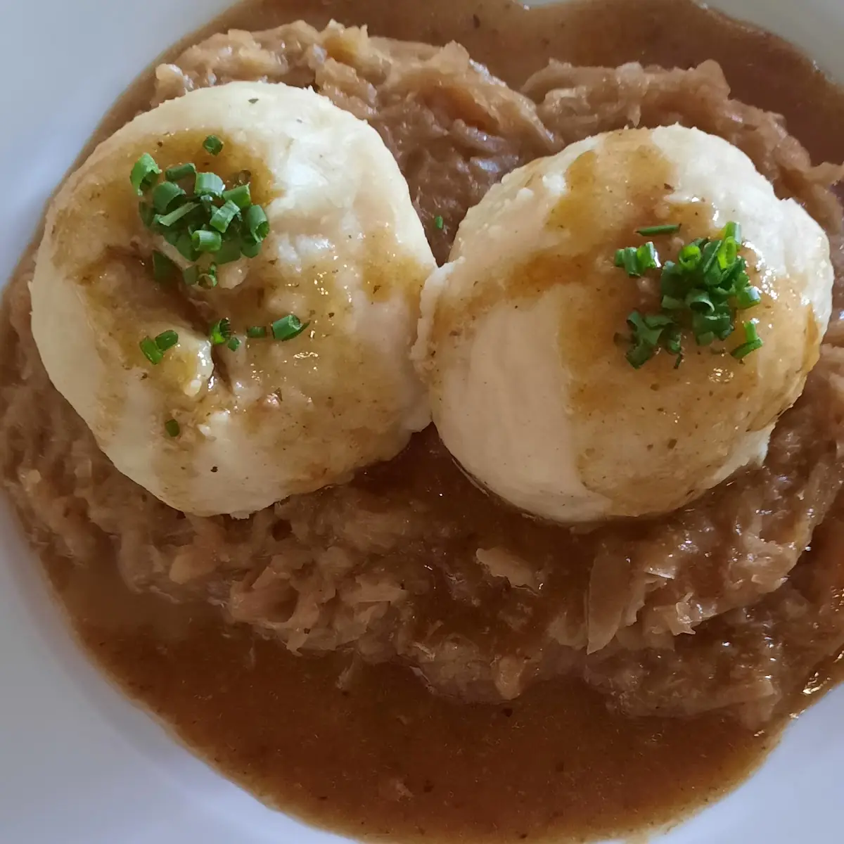 Blunzenknödel Mit Sauerkraut
