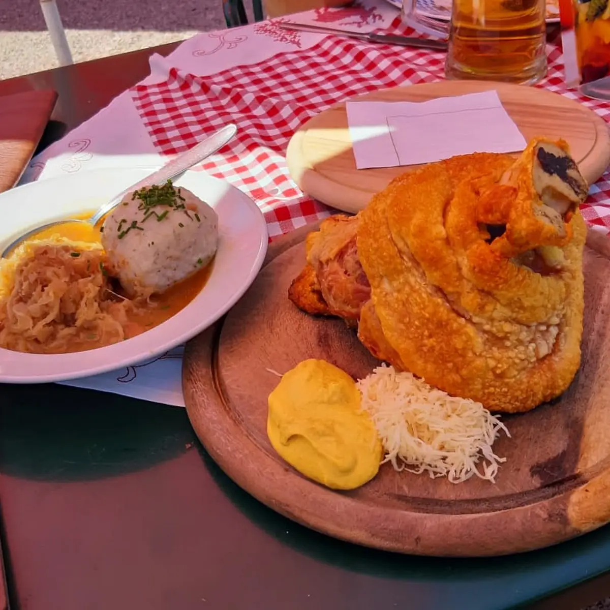 Schweinshaxe