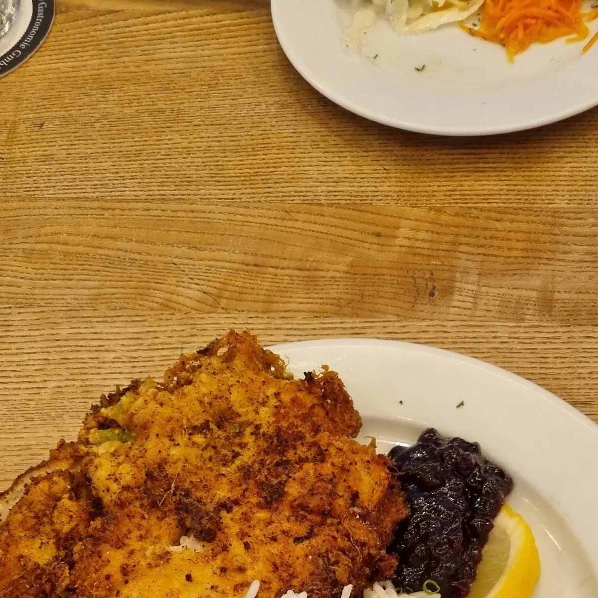 Gefülltes Schnitzel Mit Gemüse