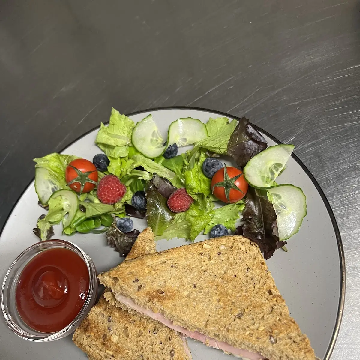 Knuspriges Toast-frühstück Inkl Getränk
