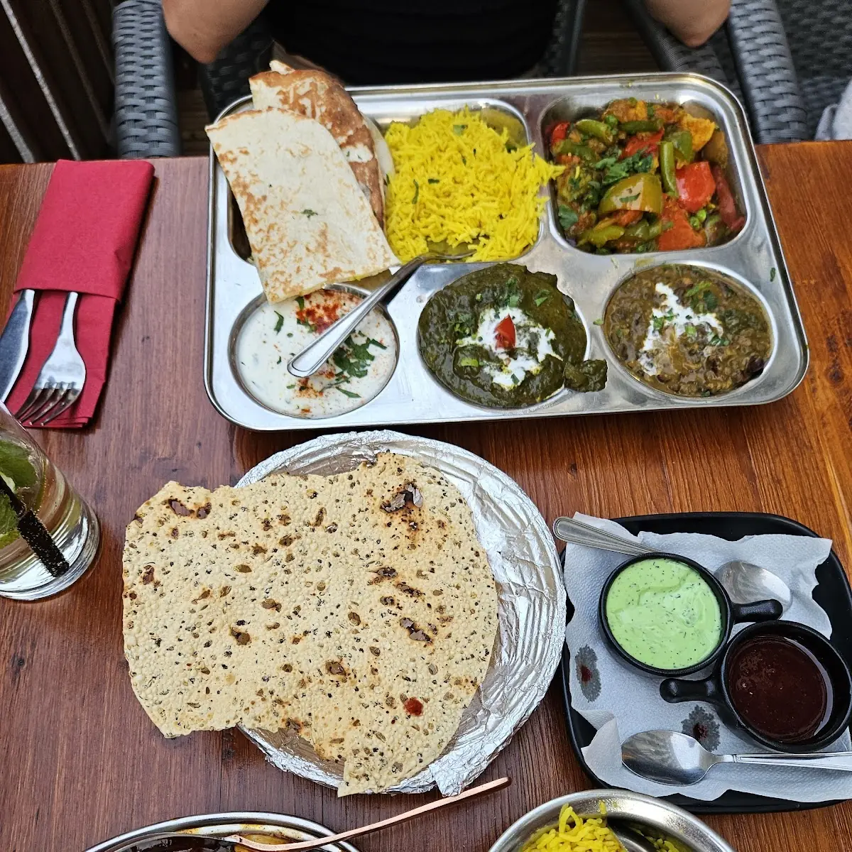 Maharaja Thali Platte Mit Fleisch