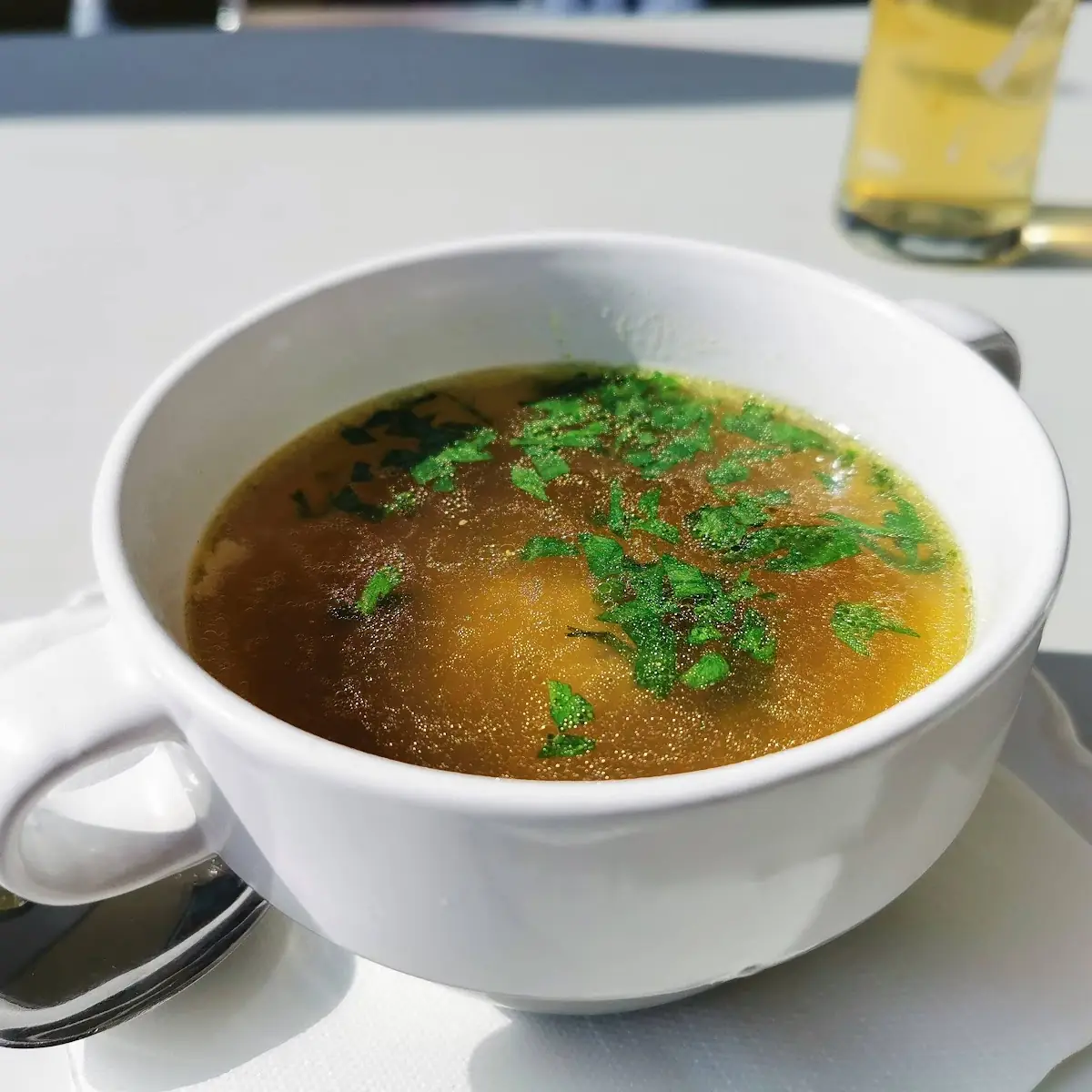 Leberknödelsuppe