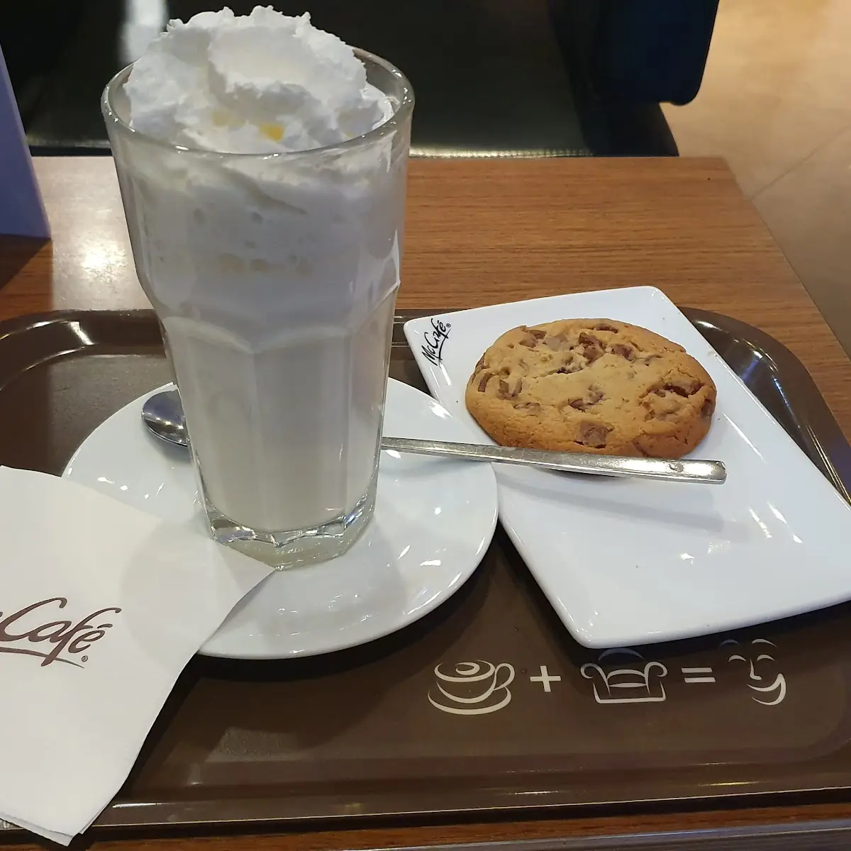 White Chocolate Und Schoko Cookie
