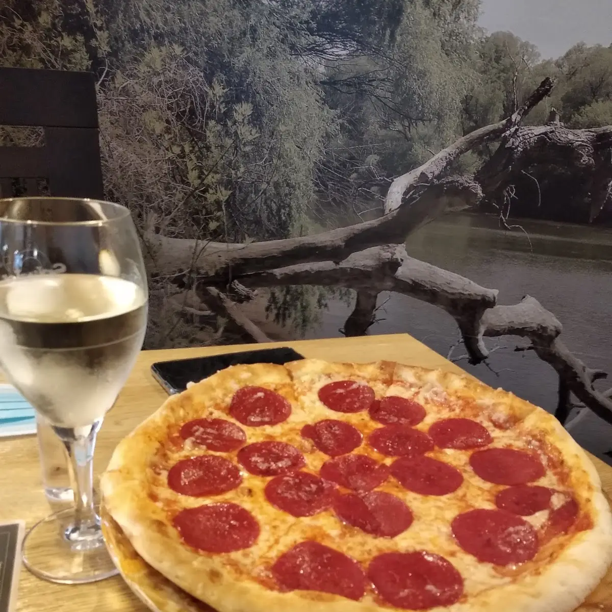 Salami Pizza