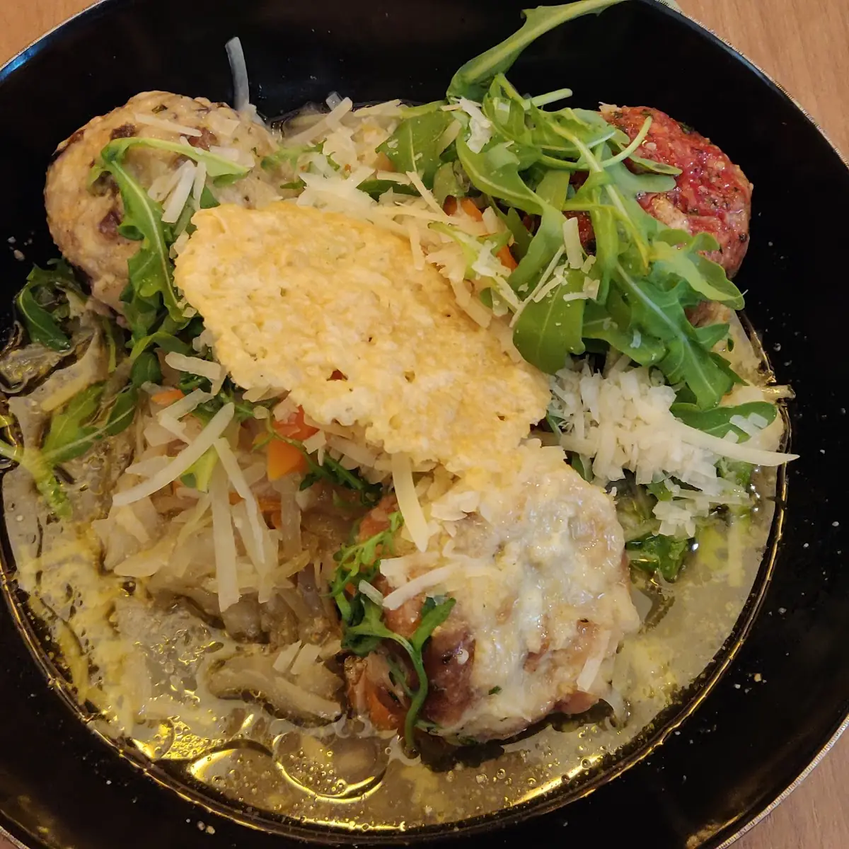 Tris Di Canederli Gnocchi Fatti In Casa Con Burro Integrale E Parmigiano Grattugiato
