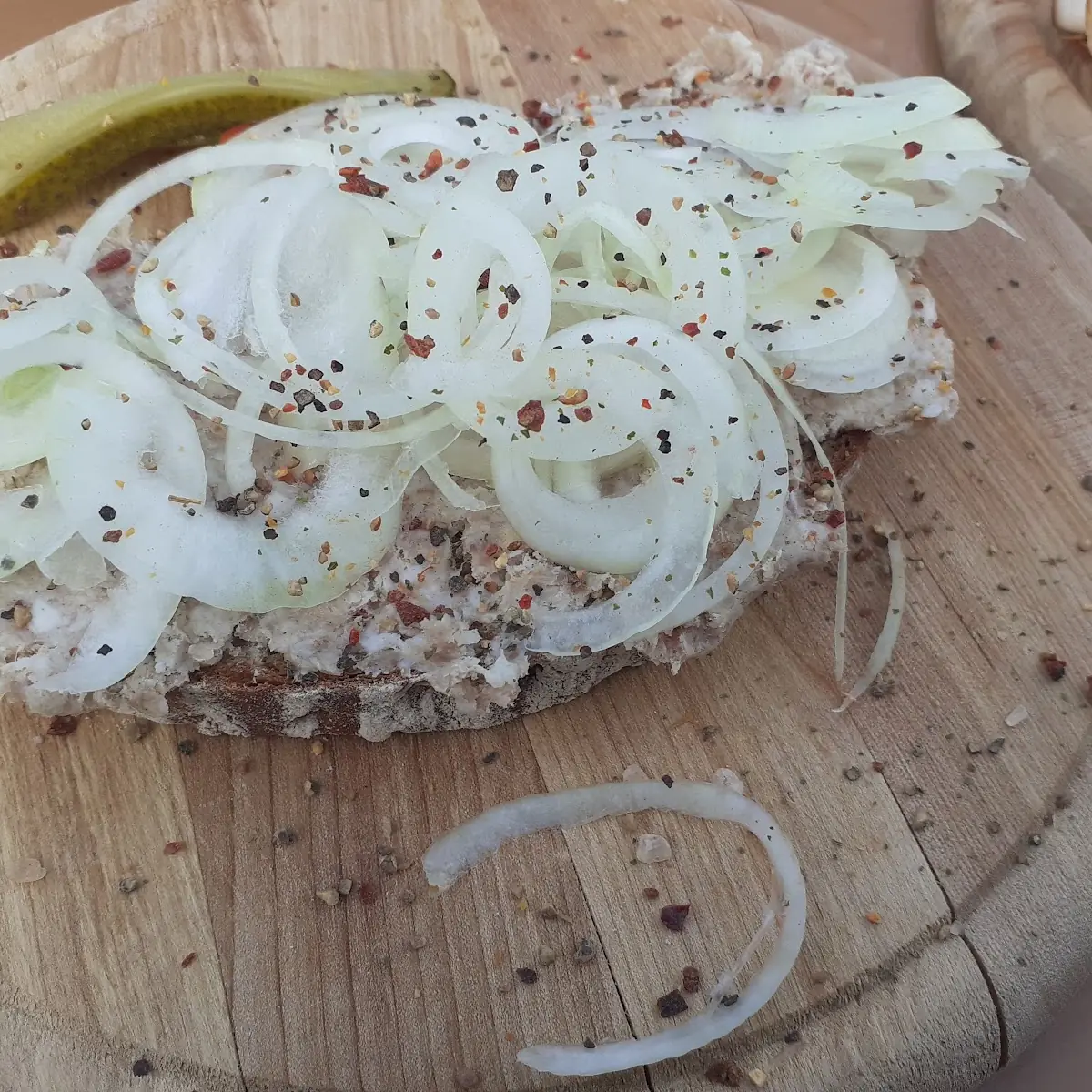 Verhackertbrot Mit Zwiebeln