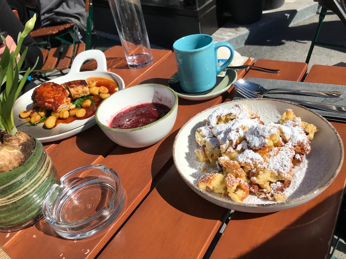 Kaiserschmarrn Mit Rumrosinen