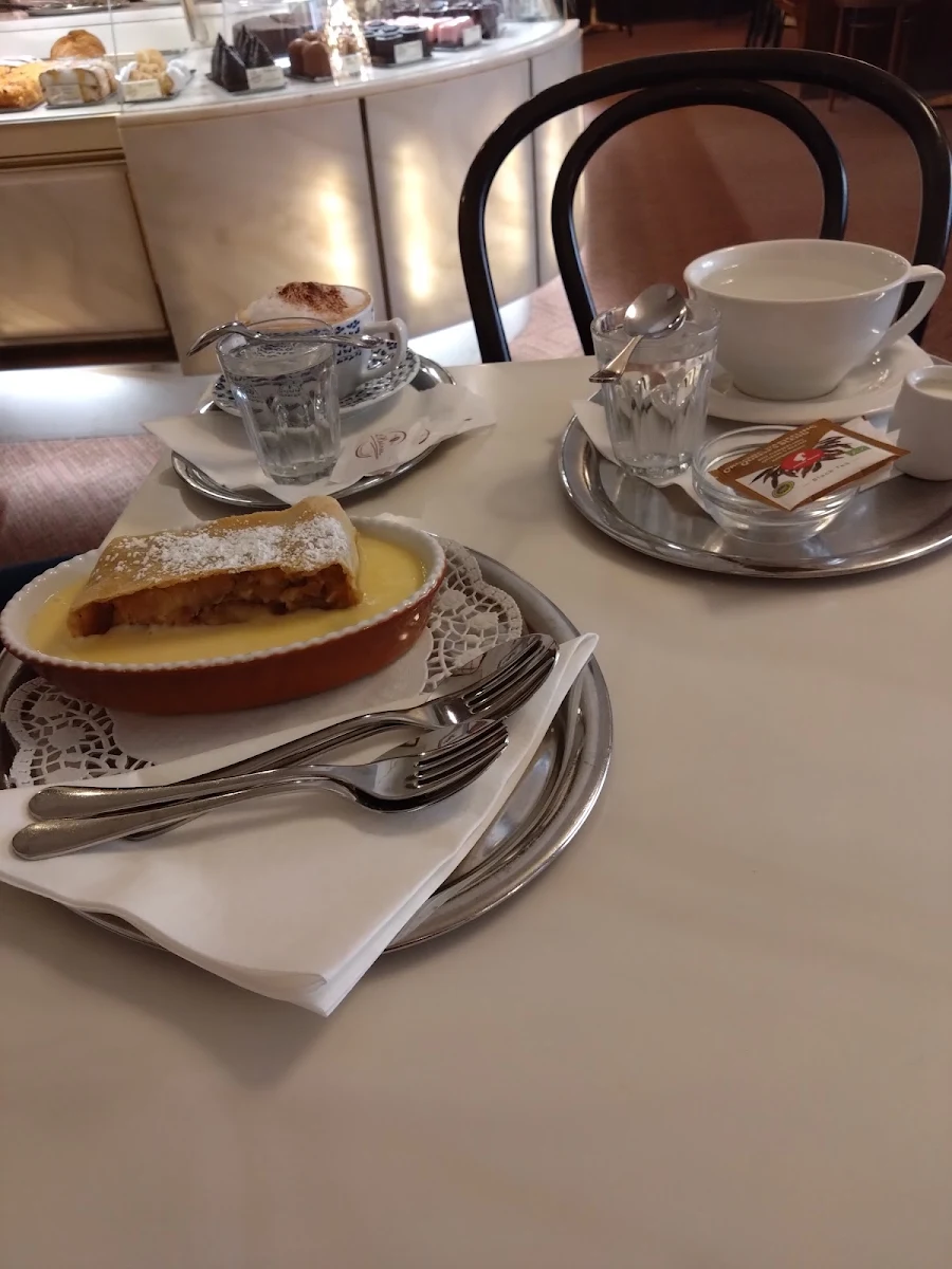 Apple Strudel