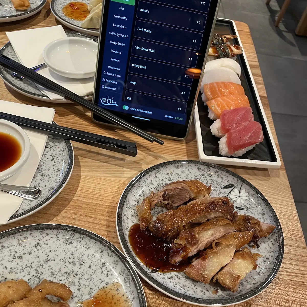 Ente Und Sushi
