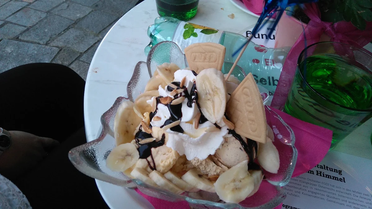Bananensplit, Udos Eisparadies Kufstein