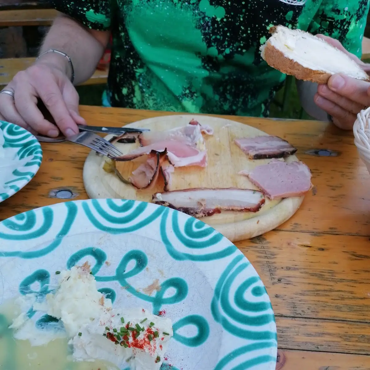 Brettljause Und 4 Käseteller
